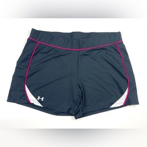 Women’s Under Armour Black Athletic Shorts Size Large